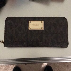 Michael Kors wallet